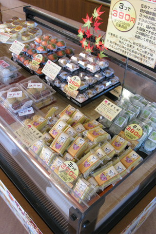 糸魚川店の390円コーナー