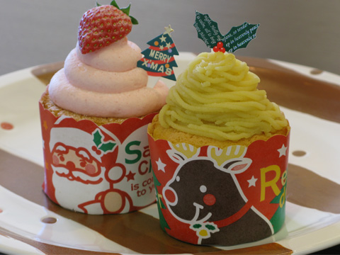 いちごサンタとくりトナカイ