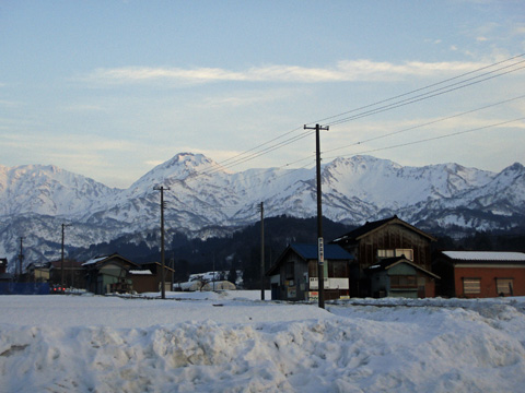 早川の山々