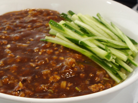 ジャージャー麺 ジャージャー麺