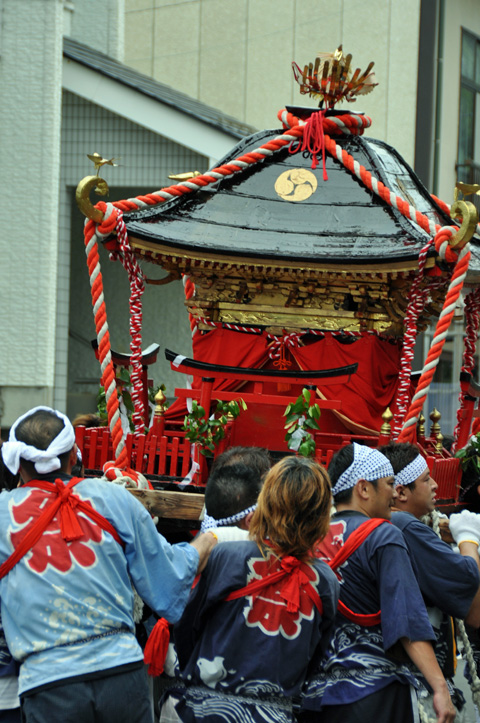 能生町祇園祭・大人神輿