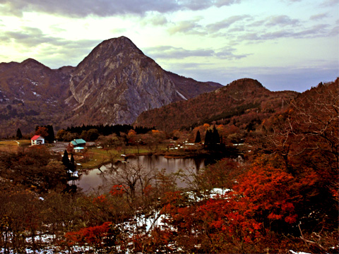 高浪の池と明星山２