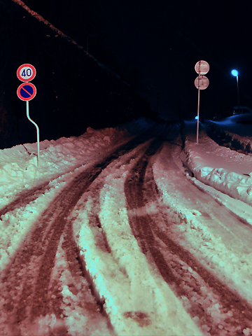 雪の道