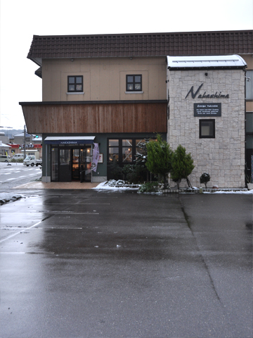 雪かき後の糸魚川店 雪かき後の糸魚川店