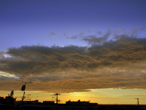 糸魚川の春の空
