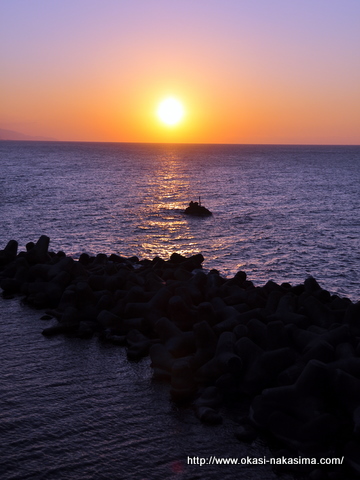 夕日沈む