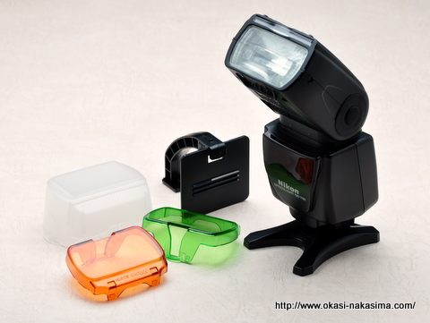 SB-700と付属品 SB-700と付属品