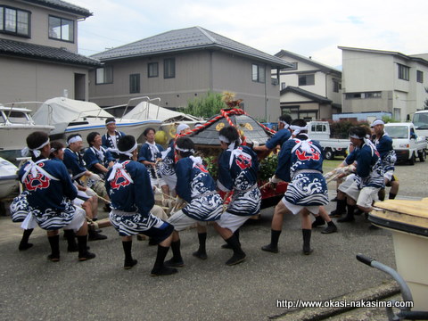お神輿あおり