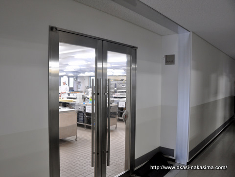 廊下のガラス