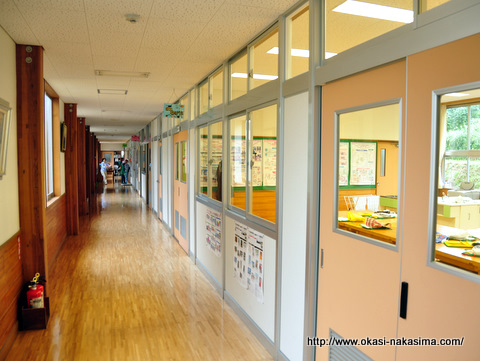 家庭科室前の廊下
