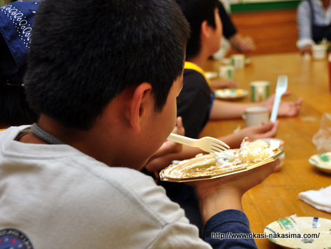 デコレーションケーキの試食