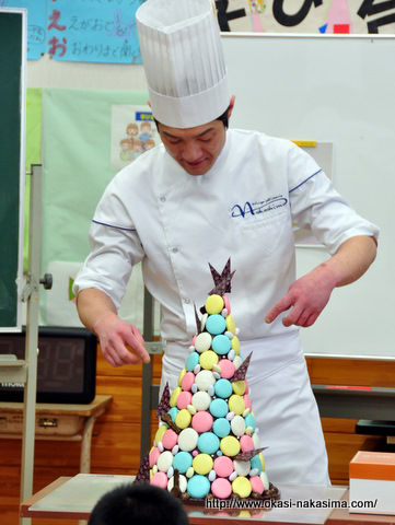 チョコレートマカロンツリー