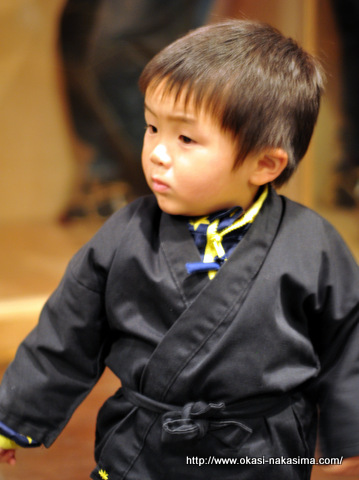 不安そうな息子