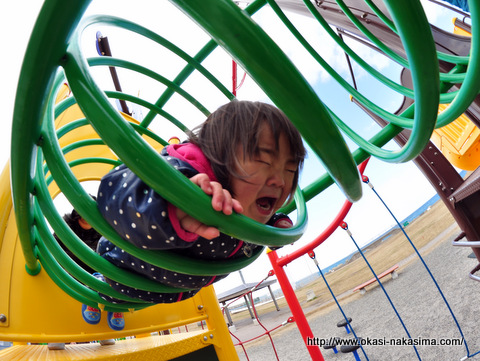 ハマって動けない娘